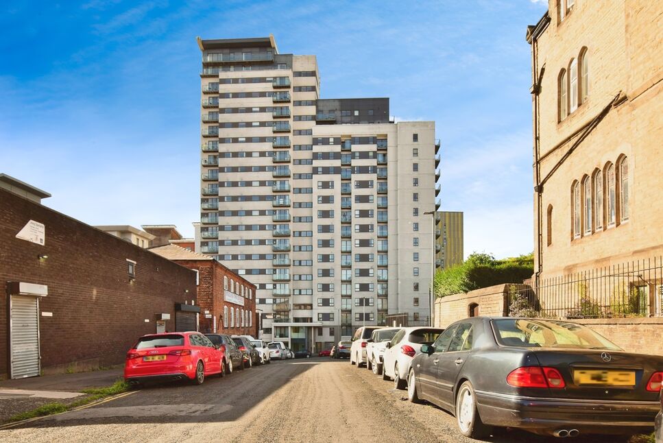 Main image of 2 bedroom  Flat to rent, Lord Street, Manchester, Greater Manchester, M4