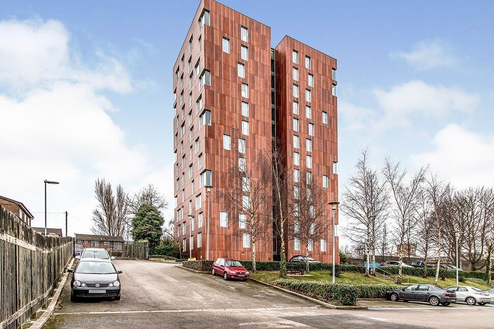 Main image of 1 bedroom  Flat for sale, Dalton Street, Manchester, M40