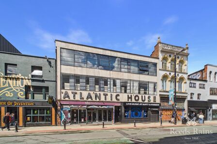 1 bedroom Flat for sale