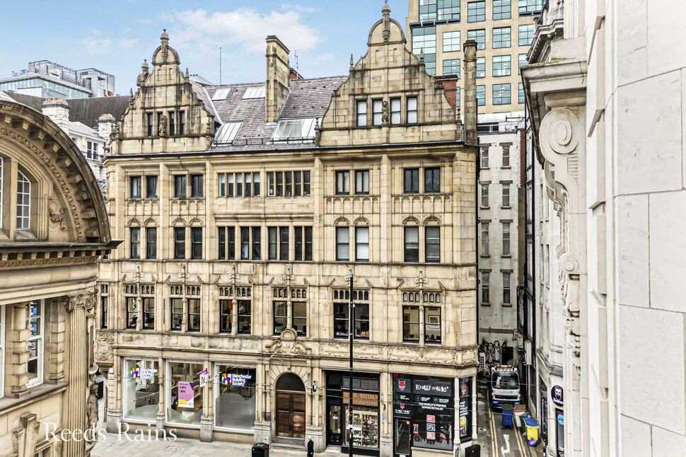 Main image of 1 bedroom  Flat for sale, Cross Street, Manchester, M2