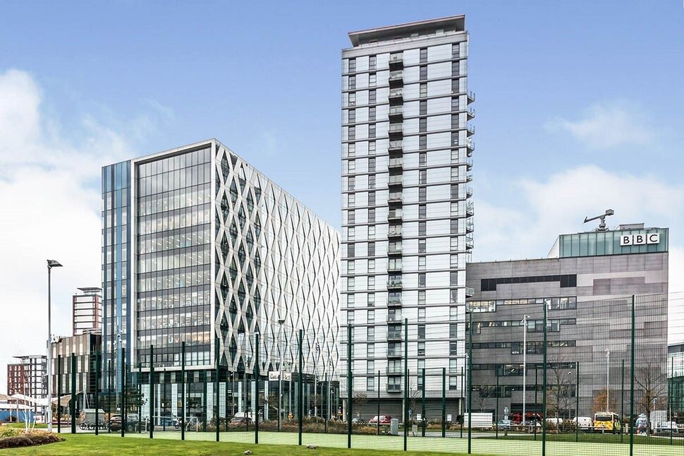 Main image of Flat for sale, Pink, Media City UK, Salford, M50