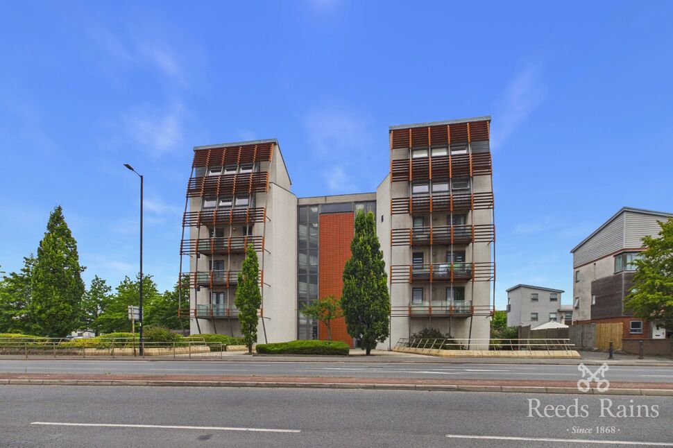 Main image of 2 bedroom Flat for sale, Ashton Old Road, Manchester, M11