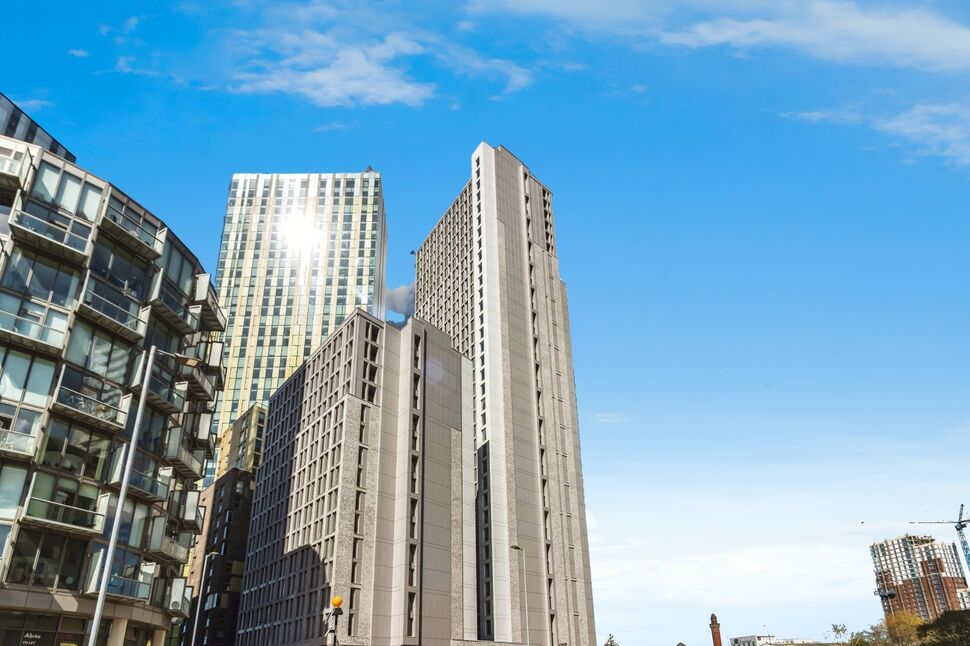 Main image of 2 bedroom Flat to rent, Greengate, Salford, Greater Manchester, M3