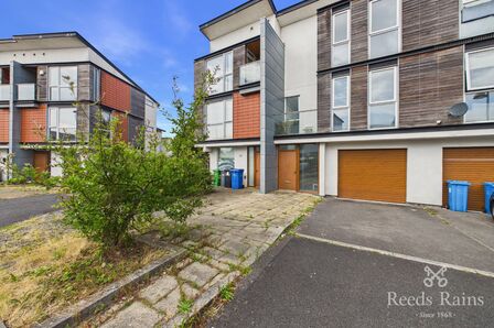 Stadium Drive, 3 bedroom Mid Terrace House for sale, &pound;340,000