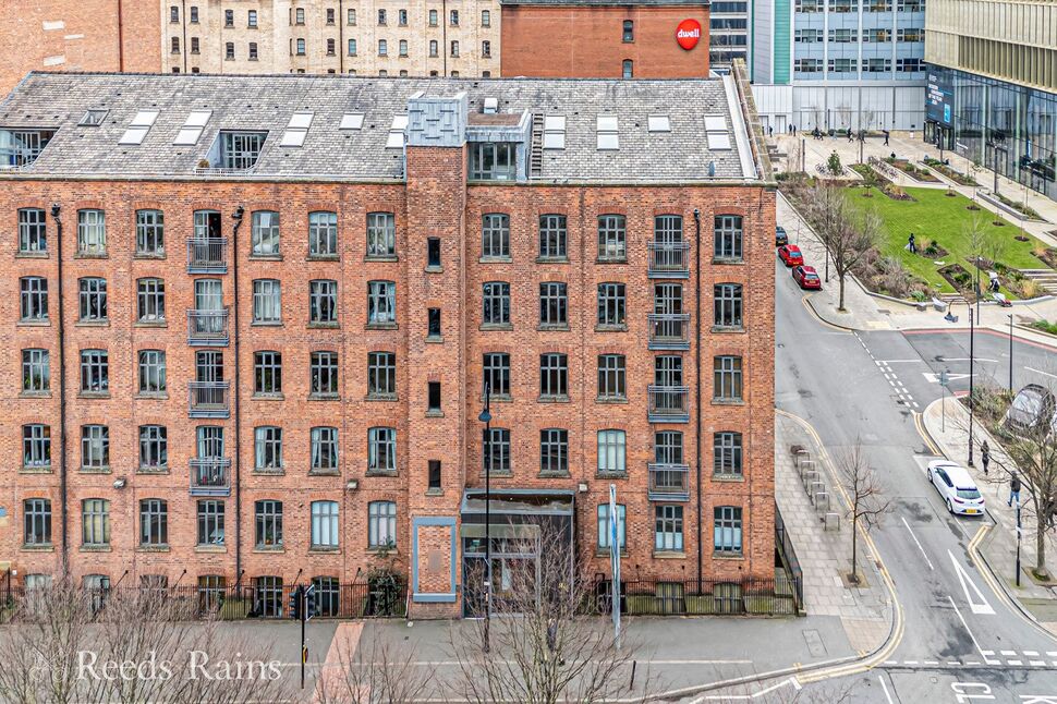 Main image of 2 bedroom Flat for sale, Cambridge Street, Manchester, M1