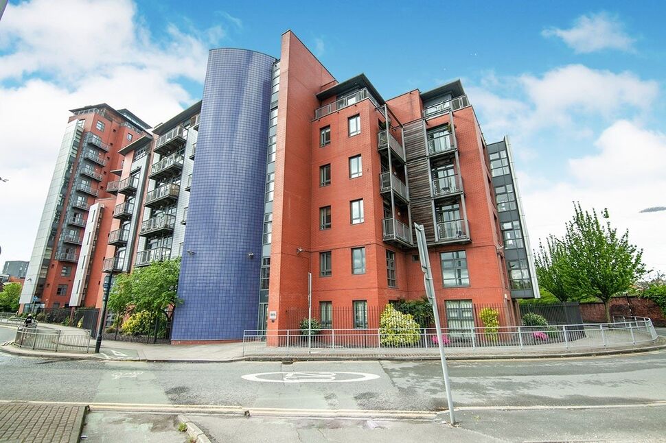 Main image of 2 bedroom Flat to rent, Blantyre Street, Manchester, Greater Manchester, M15