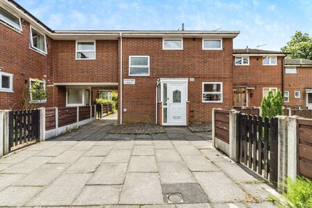 Duxford Walk, 3 bedroom End Terrace House to rent, &pound;1,250 pcm