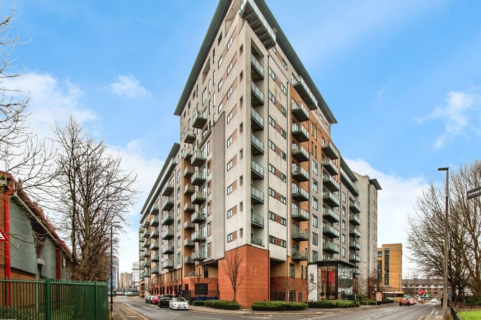 Main image of 2 bedroom Flat for sale, Taylorson Street South, Salford, M5