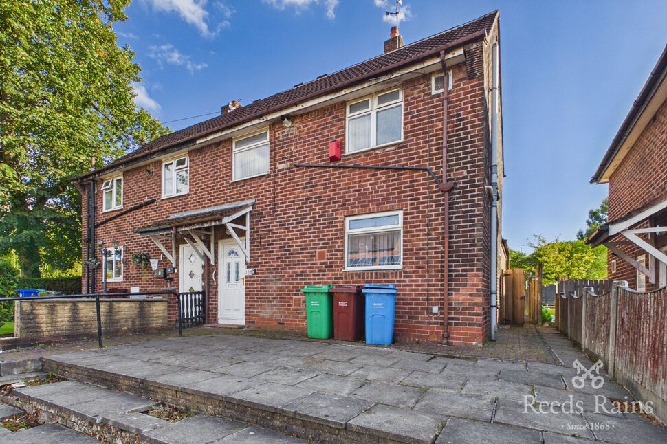 Main image of 3 bedroom Semi Detached House for sale, Charlestown Road, Manchester, M9