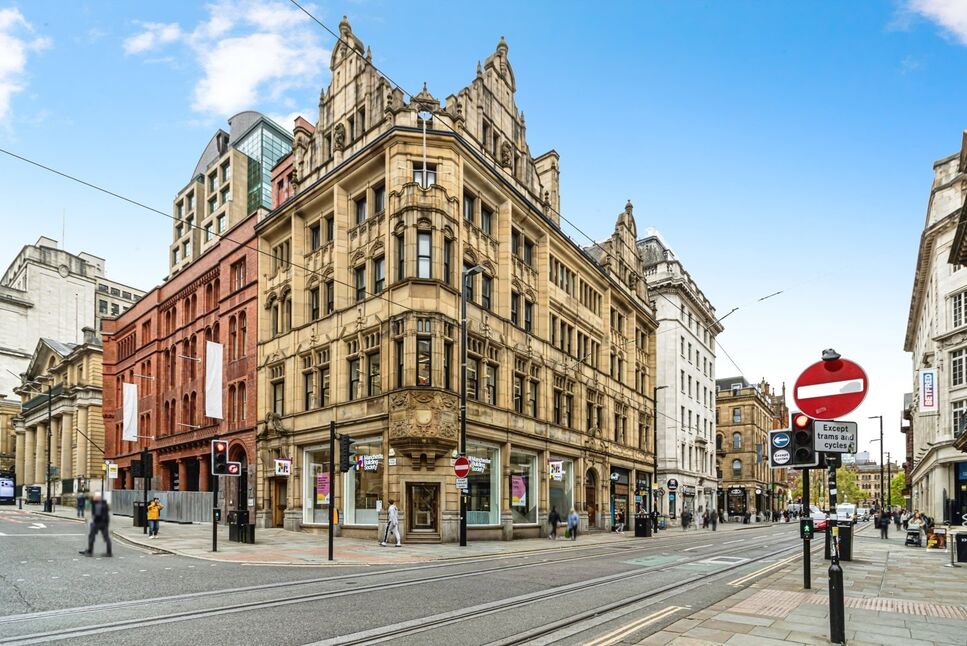 Main image of 2 bedroom Flat to rent, Cross Street, Manchester, Greater Manchester, M2