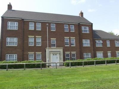 Clough Close, 2 bedroom  Flat to rent, £600 pcm
