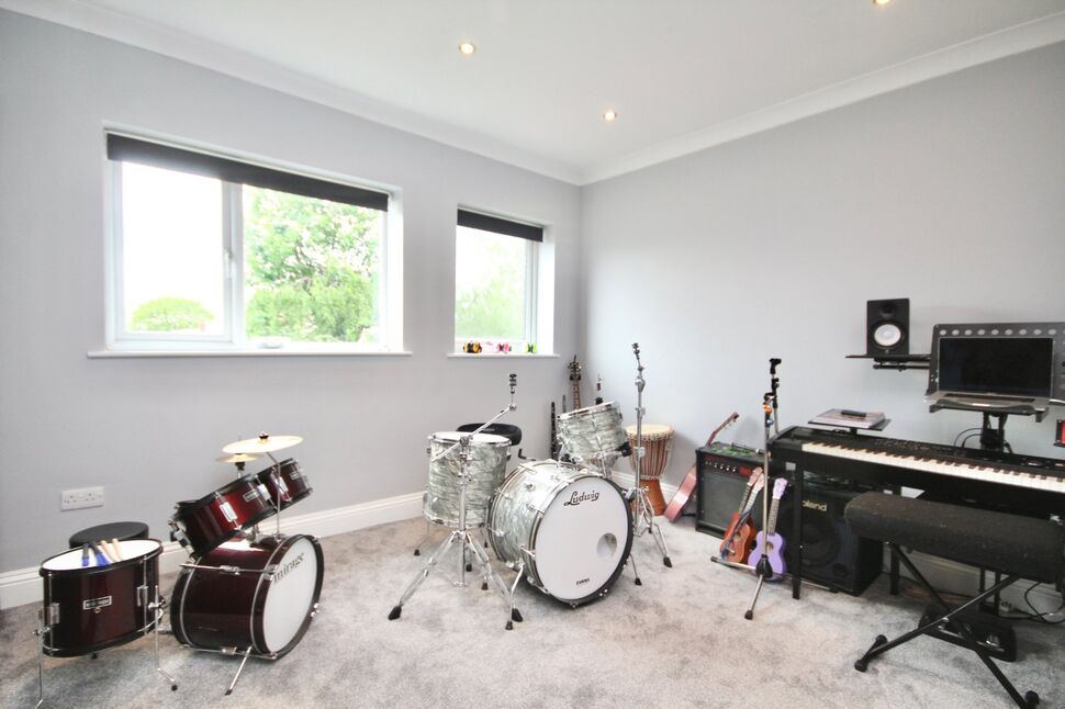 4 bedroom Semi Detached House for sale, Skippers Lane, Normanby