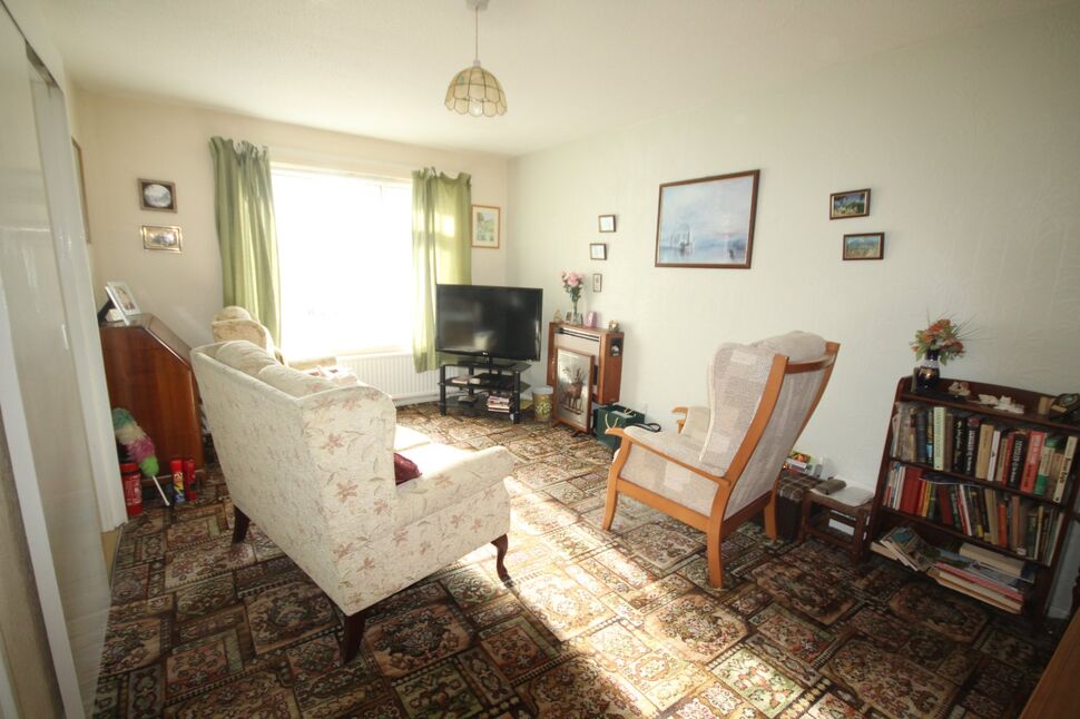 2 bedroom Semi Detached Bungalow for sale, Malltraeth Sands