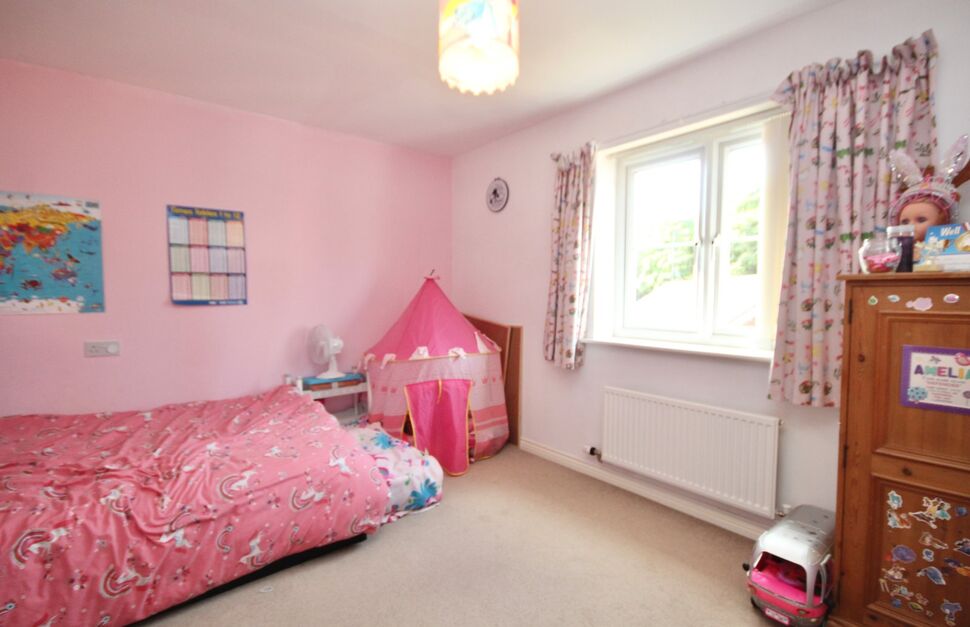 3 bedroom Mid Terrace House for sale, Maddren Way, Middlesbrough, TS5