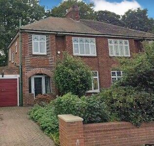 3 bedroom Semi Detached House to rent