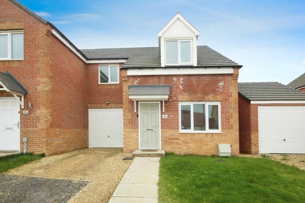 Main image of 3 bedroom Semi Detached House for sale, Hylton Road, Whinney Banks, Middlesbrough, TS5