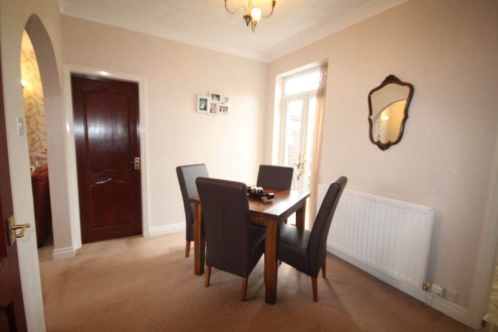3 bedroom Mid Terrace House for sale, Saltwells Road, Longlands, TS42DT
