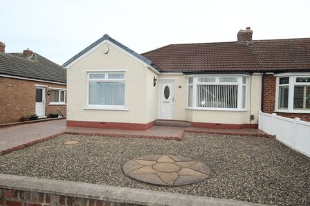 Blue Bell Grove, 2 bedroom Semi Detached Bungalow for sale, £230,000