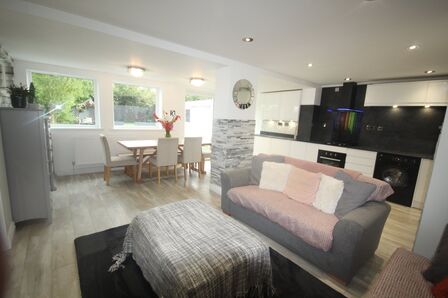 Arlington Road, 3 bedroom Semi Detached House for sale, £225,000