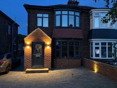 Flatts Lane, 3 bedroom Semi Detached House for sale, £250,000