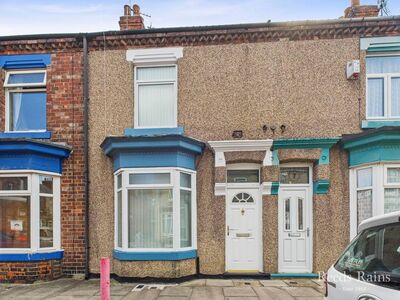 2 bedroom Mid Terrace House for sale