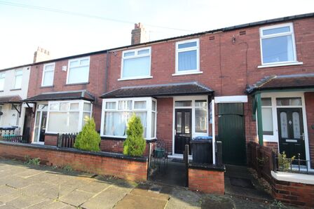 Lewis Road, 3 bedroom Mid Terrace House to rent, £895 pcm