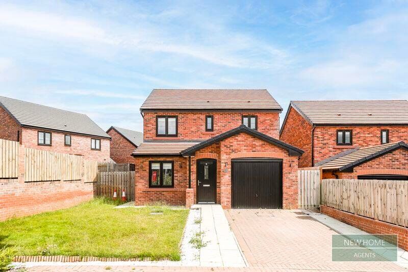Main image of 3 bedroom Detached House for sale, Upsall Carrs, Nunthorpe, North Yorkshire, TS7