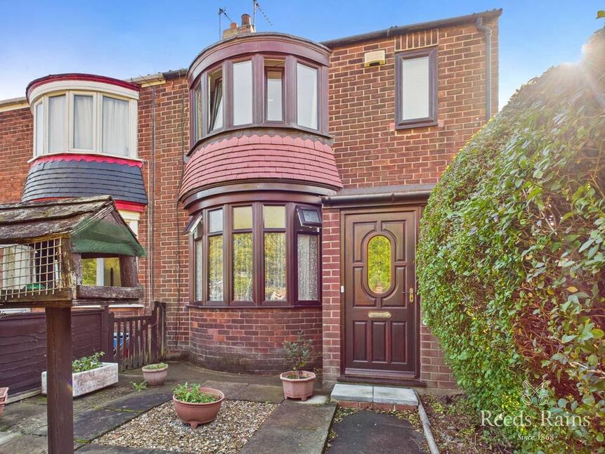 Main image of 2 bedroom Semi Detached House for sale, Irvine Road, Middlesbrough, North Yorkshire, TS3