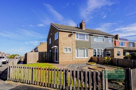 Merrington Avenue, 3 bedroom Semi Detached House for sale, £180,000