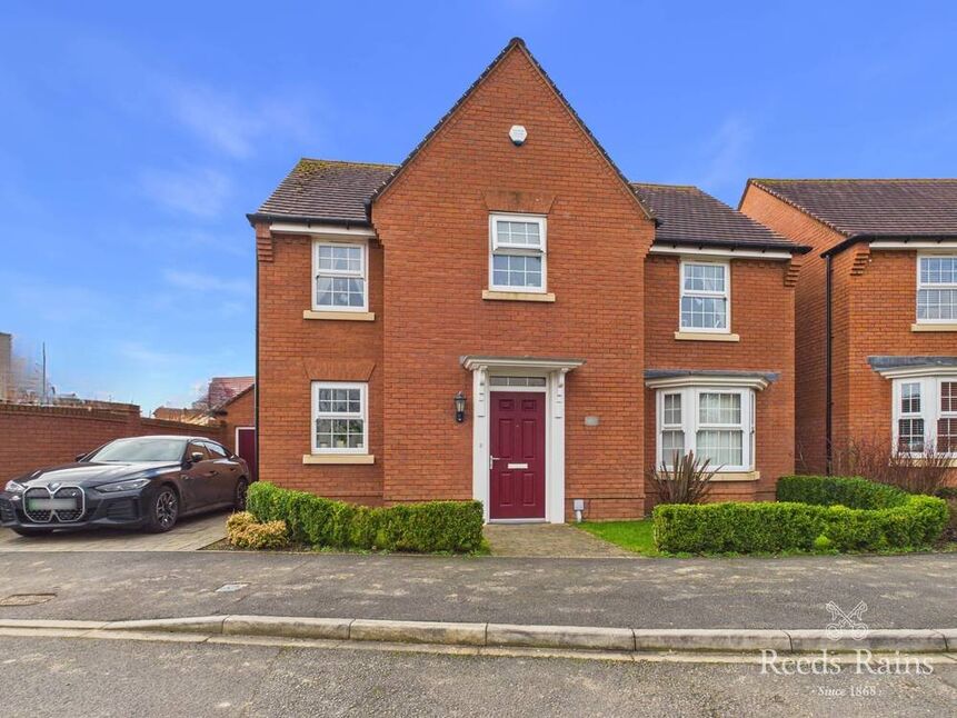 Main image of 4 bedroom Detached House for sale, Kilvington Grove, Nunthorpe, TS7