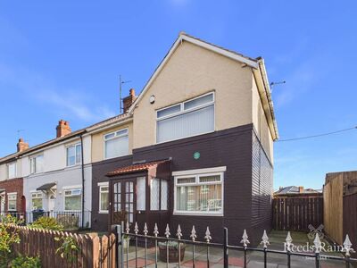 3 bedroom End Terrace House for sale