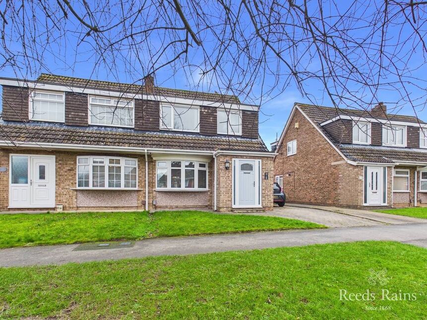 Main image of 3 bedroom Semi Detached House for sale, Ravensdale, Middlesbrough, North Yorkshire, TS5