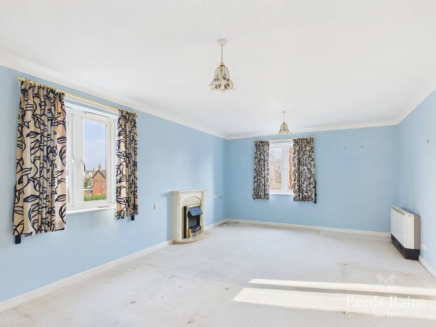 Main image of 1 bedroom Flat for sale, Constantine Court, Middlesbrough, North Yorkshire, TS1