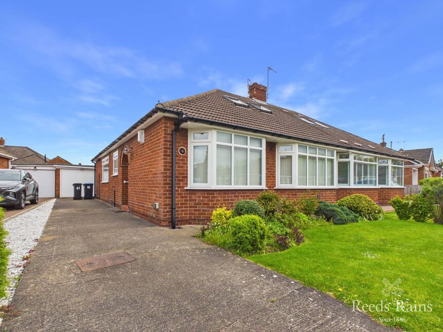 Main image of 2 bedroom Semi Detached Bungalow for sale, Cradley Drive, Middlesbrough, North Yorkshire, TS5