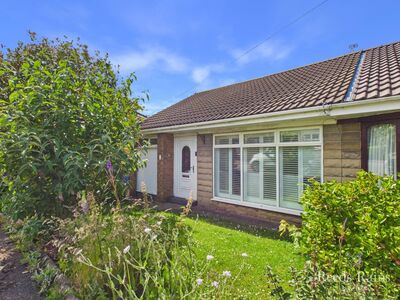 3 bedroom Semi Detached Bungalow for sale