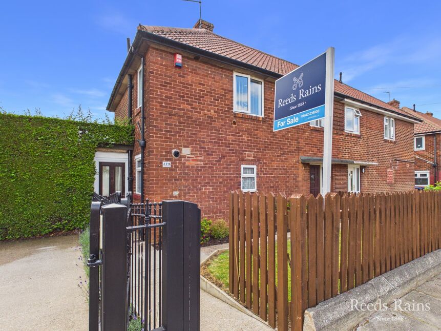 Main image of 3 bedroom Semi Detached House for sale, Carisbrooke Avenue, Middlesbrough, North Yorkshire, TS3