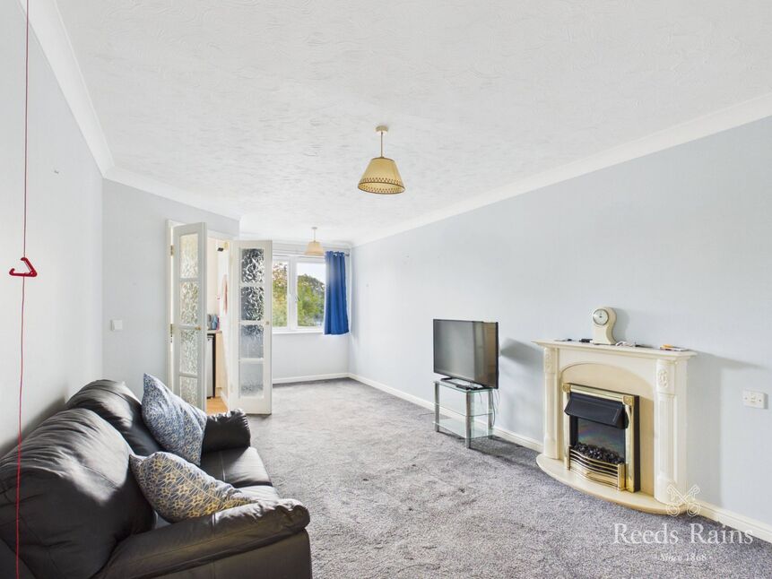Main image of 1 bedroom Flat for sale, Constantine Court, Middlesbrough, North Yorkshire, TS1