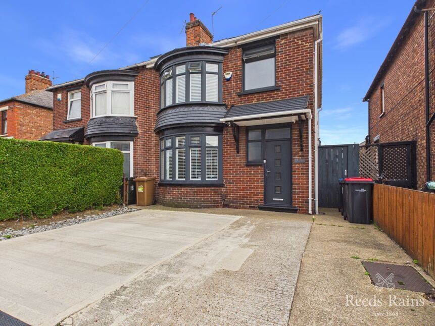 Main image of 3 bedroom Semi Detached House for sale, Lansdowne Road, Middlesbrough, North Yorkshire, TS4