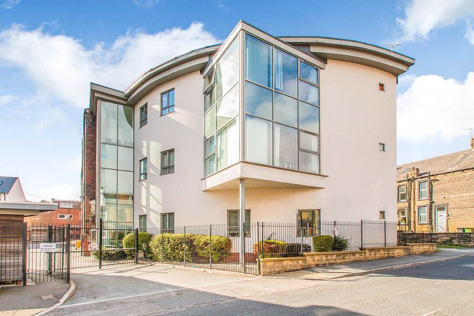 Main image of 1 bedroom Flat to rent, Melbourne Street, Morley, Leeds, LS27