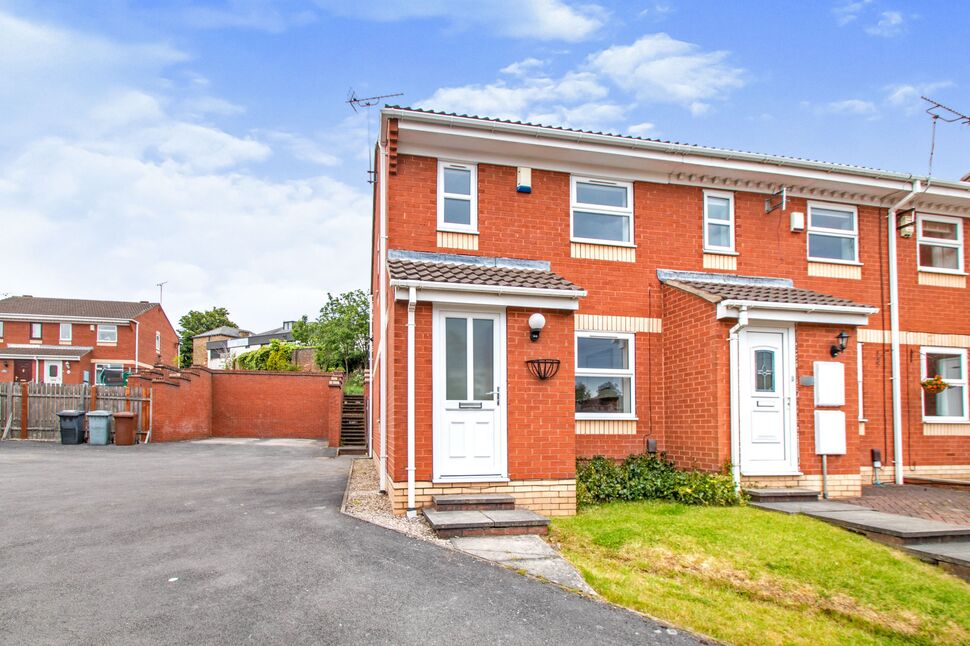 Main image of 2 bedroom End Terrace House to rent, Laneside Gardens, Morley, Leeds, LS27