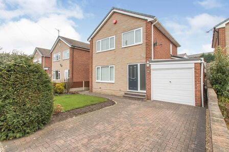 3 bedroom Detached House to rent