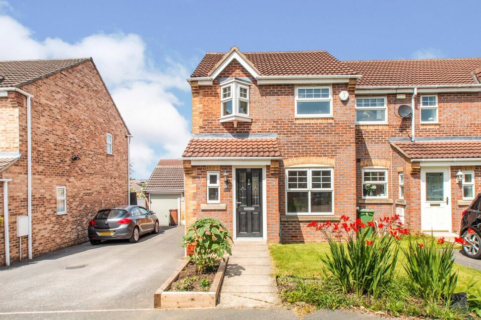Main image of 3 bedroom Semi Detached House to rent, Windmill Rise, Lower Wortley, West Yorkshire, LS12