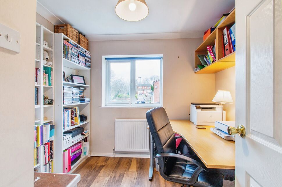 4 bedroom Detached House for sale, Way, Tingley, WF3 £425,000