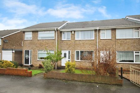 Oban Close, 3 bedroom Mid Terrace House for sale, &pound;225,000