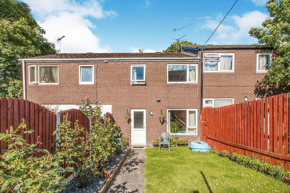 Main image of 3 bedroom Mid Terrace House to rent, Cottingley Crescent, Leeds, West Yorkshire, LS11
