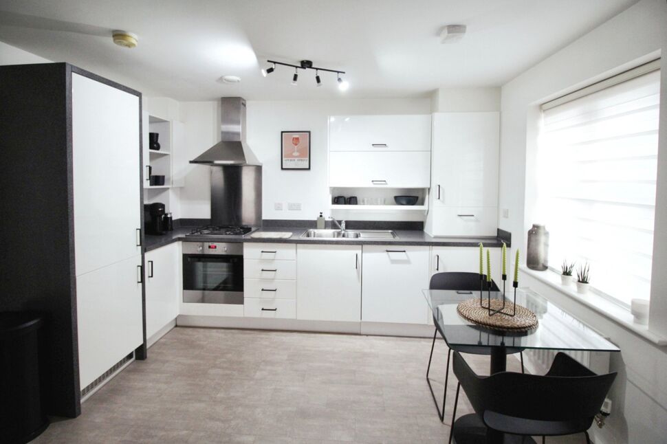 2 bedroom Flat for sale, Scampston Drive, East Ardsley, WF3 £135,000