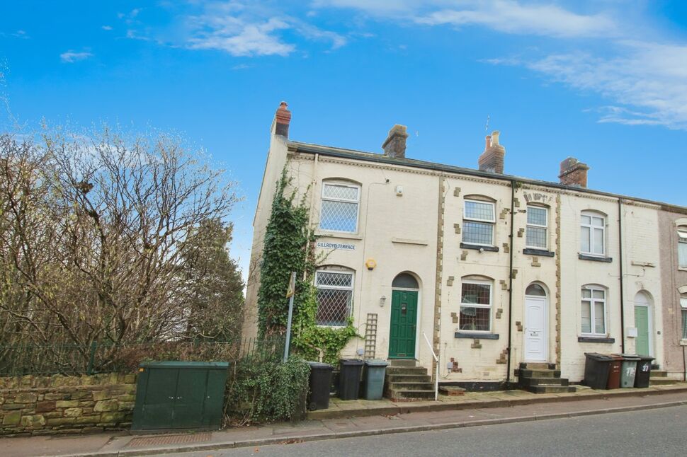 Main image of 1 bedroom End Terrace House for sale, Gillroyd Terrace, Morley, West Yorkshire, LS27