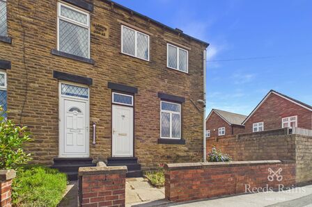 2 bedroom Semi Detached House to rent