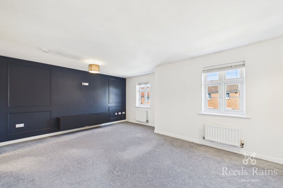 Living Room / Dining Area