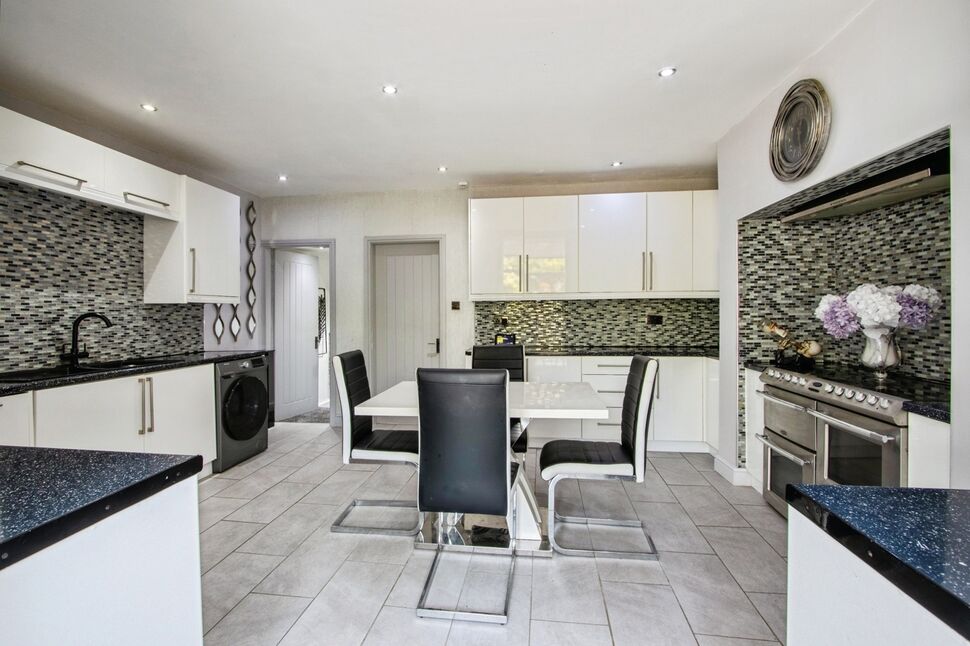 Kitchen / Diner
